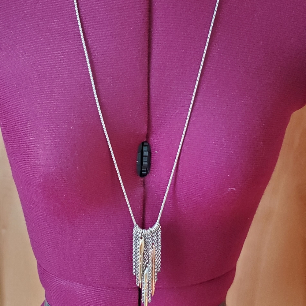 Banana Republic Women's Tri Color Leaf Chain Pendant Necklace